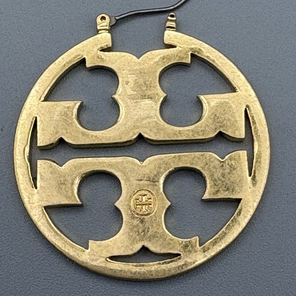 Tory Burch large Miller green and gold tone hoop, new - Picture 4 of 4